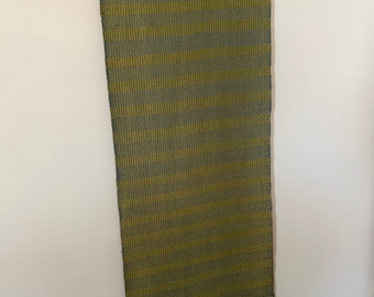 Green and blue undulating twill scarf