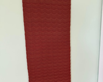 Scalloped red scarf