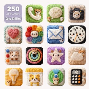 Op de afbeelding: Een verzameling van 12 gezellige, gebreide app-pictogrammen, elk met een uniek ontwerp zoals een telefoon, tekstballon, camera, hart, bloem, envelop, klok en meer. De vierkante pictogrammen tonen een teddybeer.