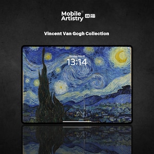 Könnte beinhalten: Ein digitales Tablet zeigt ein Gemälde eines sternenklaren Nachthimmels mit einer Sichelmond und einem großen, dunklen Baum im Vordergrund. Die Uhrzeit ist 13:14 Uhr und das Datum ist Montag, der 20. Mai. Der Text "Mobile Artistry" und "Vincent Van Gogh Collection" wird über dem Bild angezeigt.