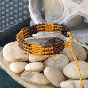 SALE Mens adjustable macrame bracelet image 4