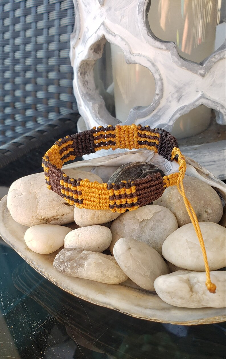 SALE Mens adjustable macrame bracelet image 4