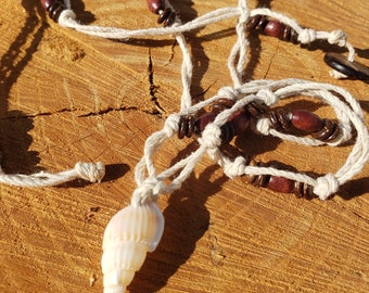 Shell and wood beaded unisex hemp necklace