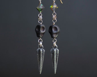 Pirate Skull Earrings in Black and Silver with Vitrail Medium Crystals, Spooky Halloween Dangle Earrings, Gothic Earrings