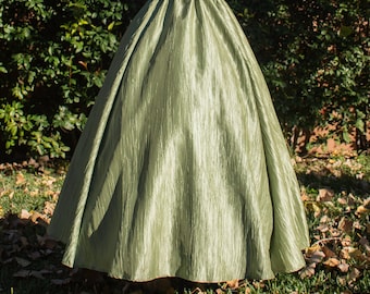 Renaissance Skirt in Sage Green Crinkled Taffeta, Steampunk Costume, Ren Faire Garb, Womens Halloween Costume, Medieval Clothing, LARP