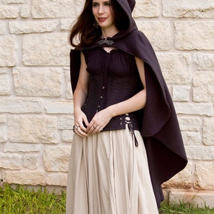 Black Rogue Cape Renaissance Clothing Halloween Costume Ren Faire Garb Medieval Clothing Mens Womens Cloak Hooded Cape image 4