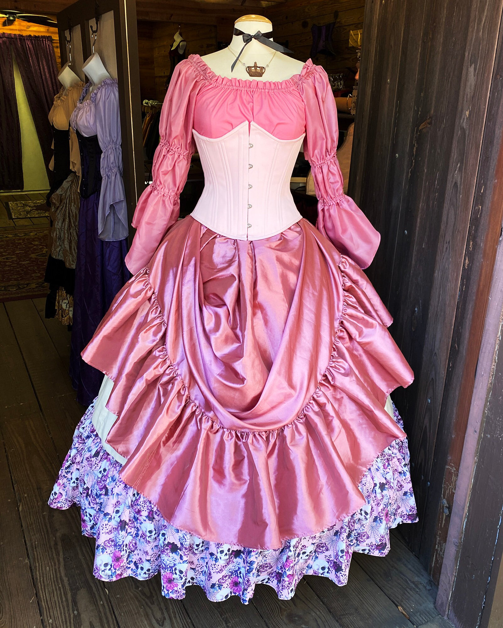 Camisa rosa con mangas abullonadas en satén y algodón, estilo renacentista, blusa campesina, disfraz de Halloween para mujer, atuendo para la Feria del Renacimiento, rol en vivo