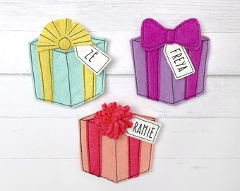 Birthday Badge Brooch | Felt Sewing & Embroidery Pattern with Pocket!