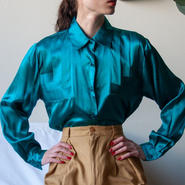 80s turquoise silk charmeuse crosshatch blouse / button down shirt / US 6 / s / 3665t / B18