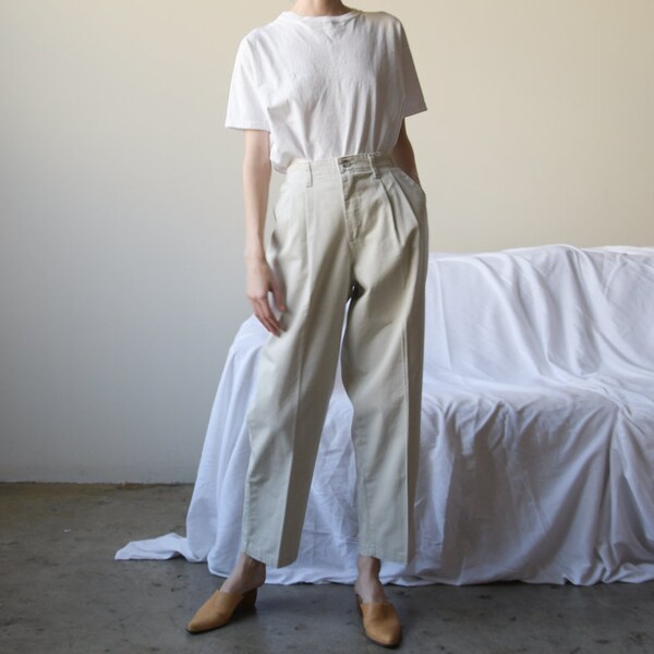deadstock LEE pleated cotton khaki trousers / pleated waist cropped chinos / baggy pants / US 12 petite / 29 waist / 3866t / B15