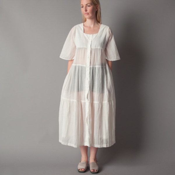 view from afar white cotton gauze tiered dress / summer dress / 70s hippie dress / m / 1159d