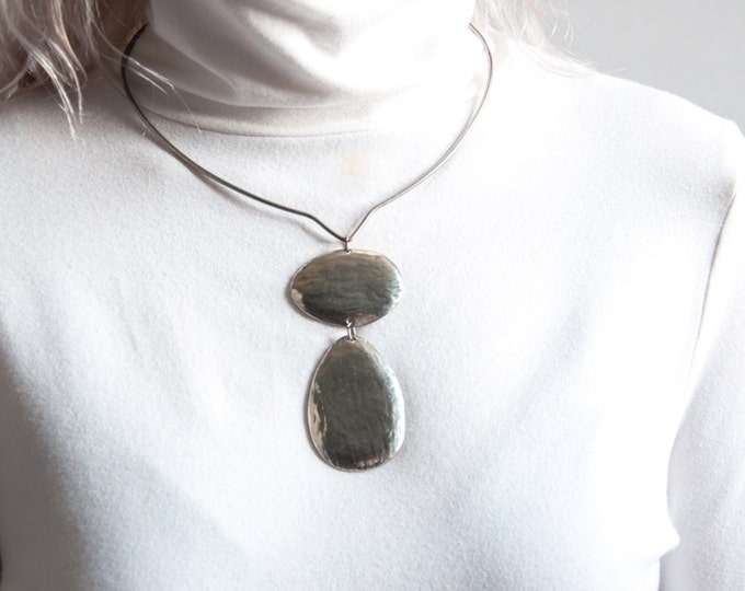 Uttu Sculptural Choker Necklace / Pendant Collar / Minimalist Etsy
