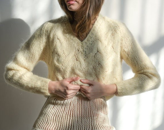 5993t / hand knit 1960s white italian mohair cable