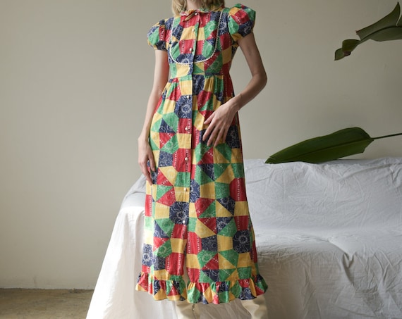 2690d / 70s cotton patchwork print dress / puff sl