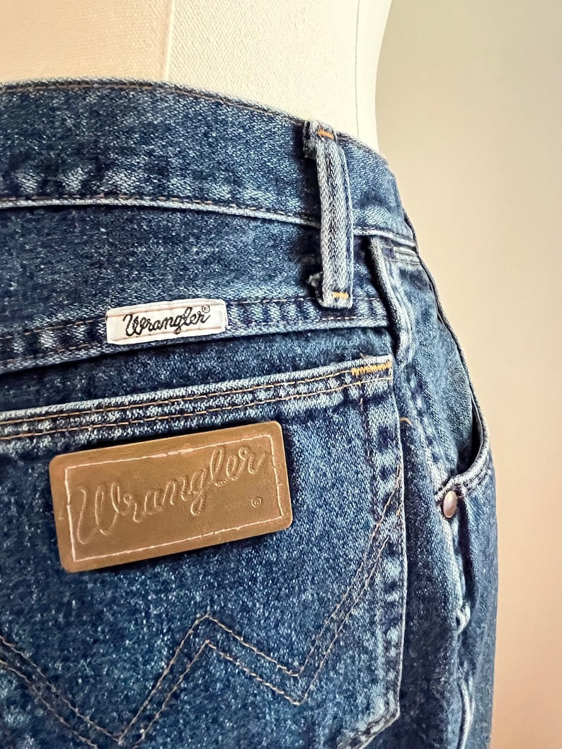 90s Vintage Wrangler Jeans - Full View