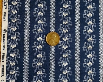 GENEROUS 1/4 yard vintage VIP CRANSTON fabric white flowers and bows on navy blue background