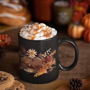 Country Fall Autumn Mug, Fall coffee Mug, Maple Leaf Mug, pressed leaves autumn, Fall colors, Autumn lover, Rustic Fall Mug, Wildflowers