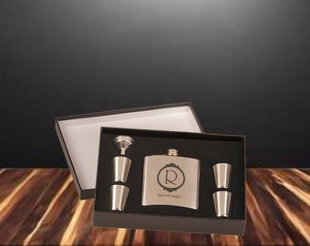 6 onzas. Juegos de regalo de matraces grabables personalizados