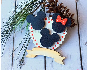 Disney Family Personalize Vacation Ornament. Mickey & Minnie Christmas Holiday Ornament. Gift for Disney Lover. Gift under 25. Gift for her