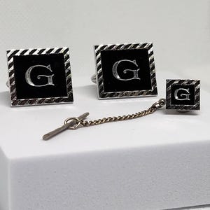 Vintage Swank &quot;G&quot; Initial Cufflink and Tie Clip Set: Black & Silver