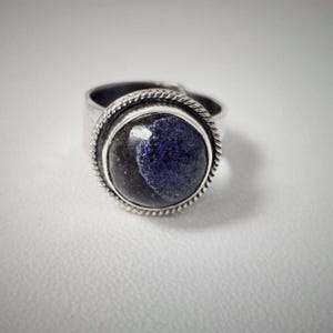 Handgemaakte andamooka-opaal ring van sterlingzilver en koper maat 6,5 // gemengde metalen ring