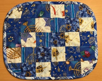 New Set of 6 Handmade Hanukkah Placemats, Judaica, Dreidel, Menorah, Patchwork