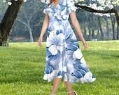 Blue Hibiscus Maxi Dress: Retro Floral Belted Summer Outfit