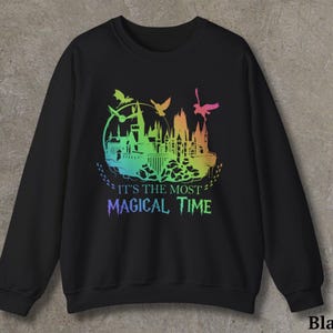 Maglietta con libro magico, maglietta con drago magico, maglietta della scuola di magia, maglietta magica, felpa con cappuccio per gli amanti della magia, felpa della scuola di magia