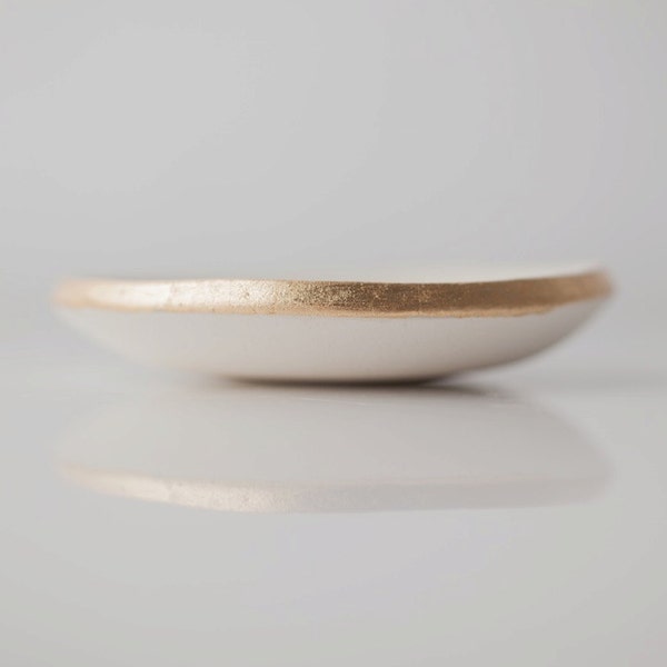 Small Gold Lip Dish