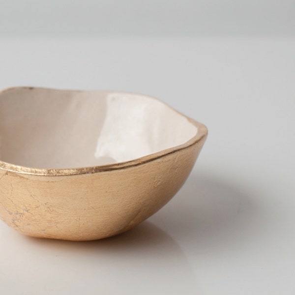 Small Gold Bottom Dish