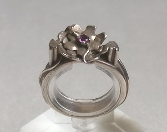 Pretty Vintage Sterling Silver & Gemstone Flower Ring Elegant Signed