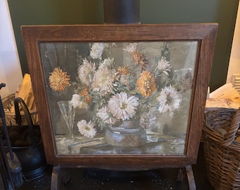 Decorative wooden firescreen