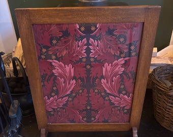 Stary ekran kominkowy z mahoniu