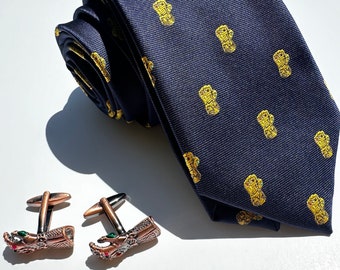 Embroidered Infinity Glove Tie: Men's Fashion Wedding Tie