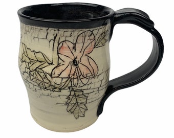 Handgemachter Keramikbecher, rustikaler Becher, Vintage und gealtert inspirierter Becher mit Daumenstütze, versandfertig