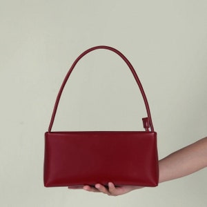Minimalistische Schultertasche, Elegante Leder Tragetasche, Glattleder Handtaschen