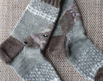 Instructions for knitting socks with a horse pattern