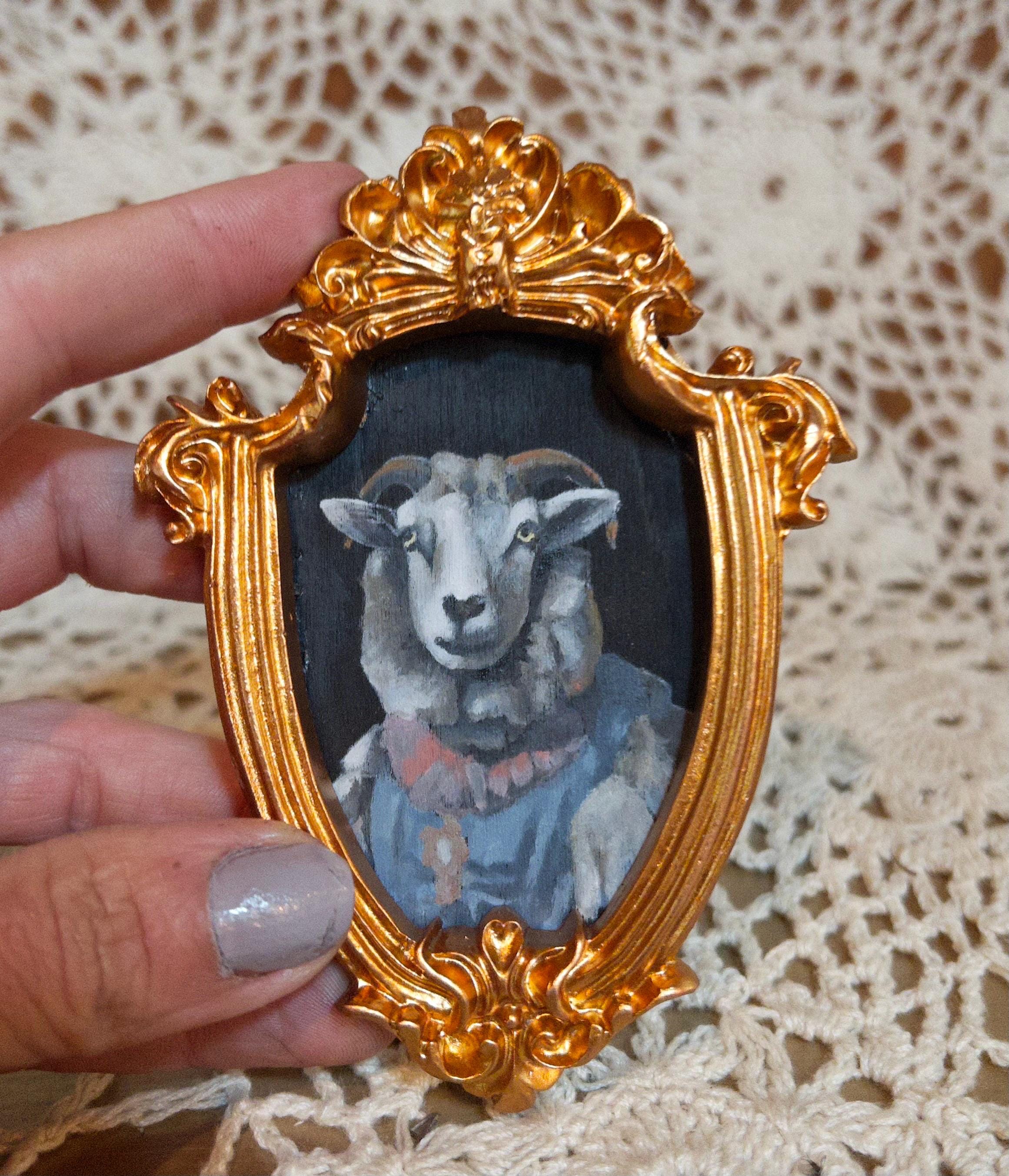 バロック様式の装飾的な金枠付きミニ羊油絵、小さなオリジナル壁アート