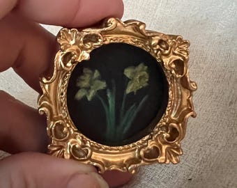 Tiny Daffodil Oil Painting, Flower Still Life, Daffodil Wall Decor,Original Miniature Framed Art in Vintage Gold Frame, Mini Framed Art
