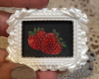 Framed Mini Strawberry Oil Painting: Vintage Style Still Life
