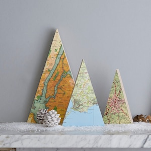Kerstdecor, aangepaste kaartbergornamenten, houten kerstboom, woondecoratieornament, gepersonaliseerd kerstcadeau