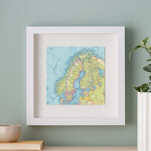 Scandinavië ingelijste kaartafdruk, kunst aan de muur cadeau voor een stel, galerie kunst aan de muur, Noorwegen Zweden, Finland kaart cadeau