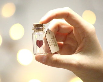 Romantisches Geschenk für Sie, Message Bottle Andenken, Valentinstag Freundin Geschenk, personalisiertes Jubiläumsgeschenk für Frau, personalisiertes Herz Token