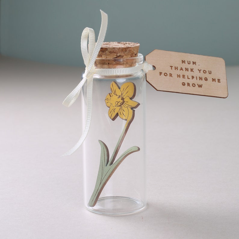 Yellow Daffodil Flower Message Bottle, Miss you Mum Mothers day Gift, Keepsake Memory Gift For Her, Gift For Mum, Gift For Grandma image 3