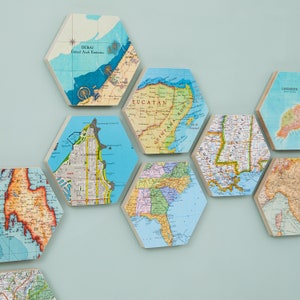 Hexágonos de azulejos de arte de pared, regalo de mapa personalizado, regalo de viaje para él, bloque de arte de pared de hexagon world map, regalo personalizado de decoración del hogar para una pareja
