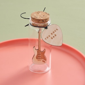 Cadeau de fête des pères, Cadeau de guitare pour papa, Bouteille de message souvenir de guitare personnalisée, Cadeau de musique pour lui, Cadeau d’anniversaire pour papa