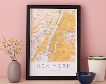 FRAMED New York Poster, Personalised Manhattan NY Wall Art Decor, Gallery Wall Poster Print, Manhattan Poster, New York Travel Gift