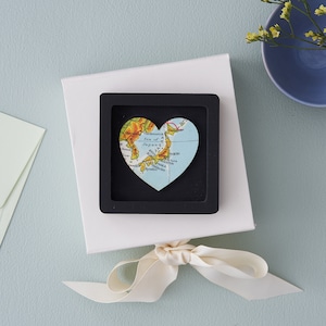 Personalisierte Karte Verlobungsgeschenk, Herz Karte Druck Miniatur Rahmen, Romantisches Valentinstag Geschenk für Sie, personalisierte Hochzeit Jahrestag Andenken Geschenk