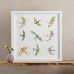 Original Vogel Wandkunst, Individuelle Karte Vögel Kunstwerk, 3D Karte Collage, Vintage Karte fliegende Vögel Druck, Wandkunst Geschenk für Ihn