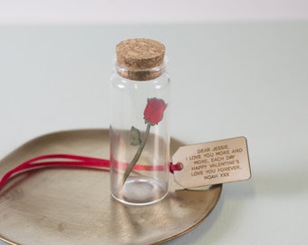 Red Rose Message Bottle Valentines Gift, Cadeau personnalisé pour elle, Cadeau de message romantique pour la femme - Jeton d’amour anniversaire